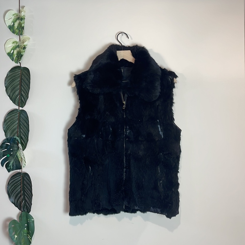 Saks 5th Avenue Blac Rabbit Fur Vest Size Small Full Zip‎